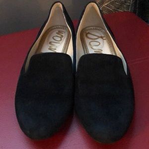 Sam Edelman size 7.5 black s suede flat